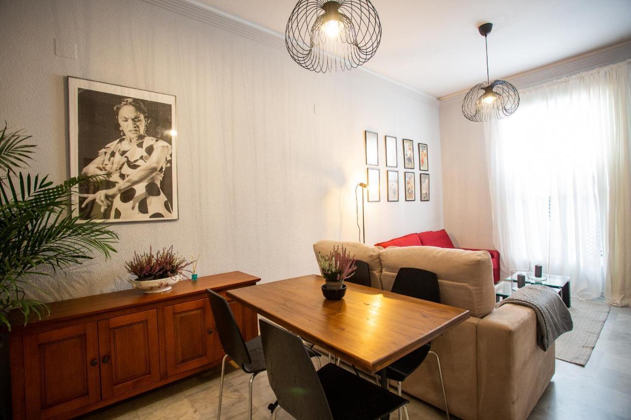 Wish Suite Torres De Sevilla Exterior photo